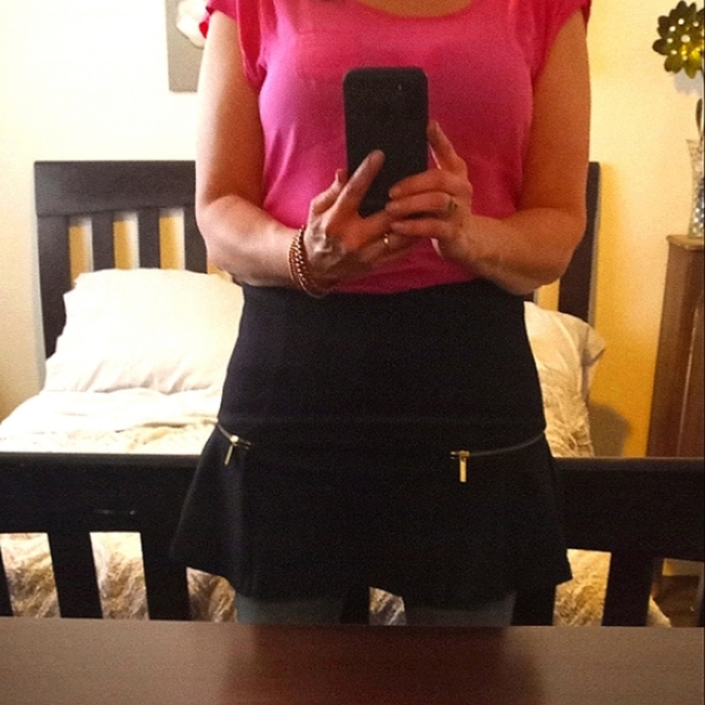 Micheal Kors Women's School Girl style Skirt